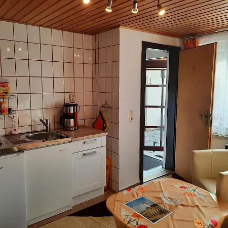 Moritz - Oestlich Der Dorfstrasse In Insel Hiddensee Daire