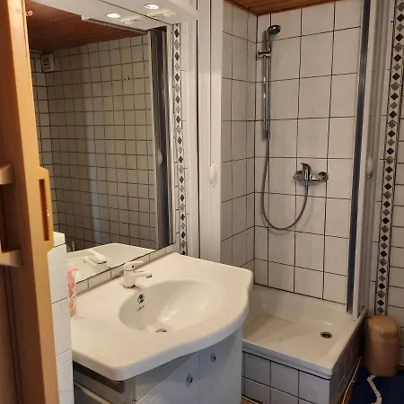 Moritz - Oestlich Der Dorfstrasse In Insel Hiddensee *